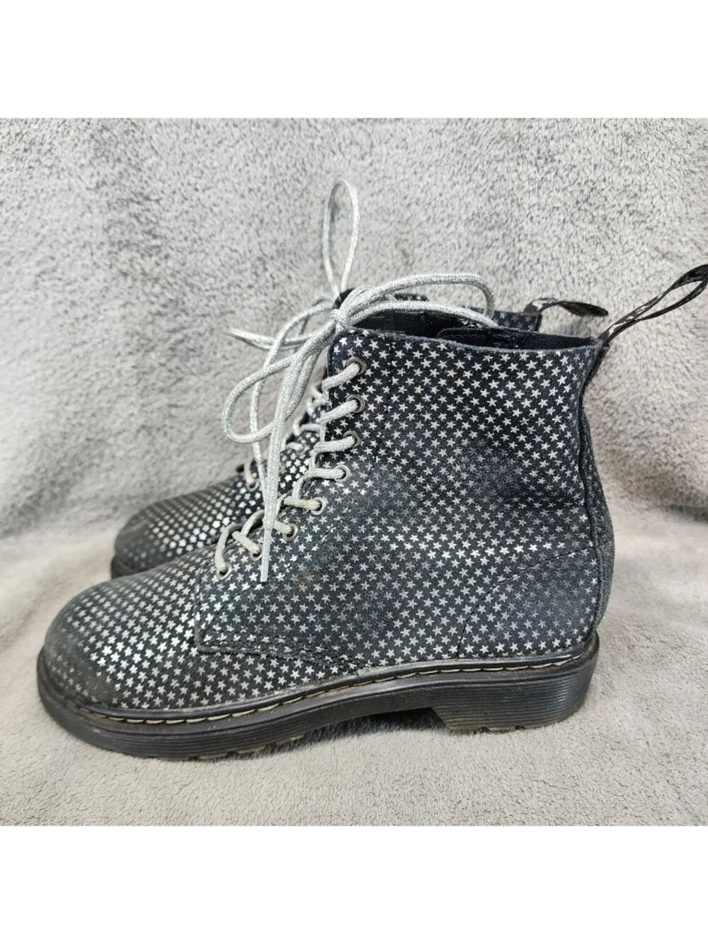 Dr Martens Shoes Girls Size 5 Black Silver Stars Pascal Combat Boots *Read*